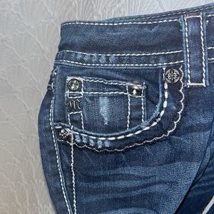 Perfection. 28x34 miss me Jeans. Sequined accents. Perfect condition.